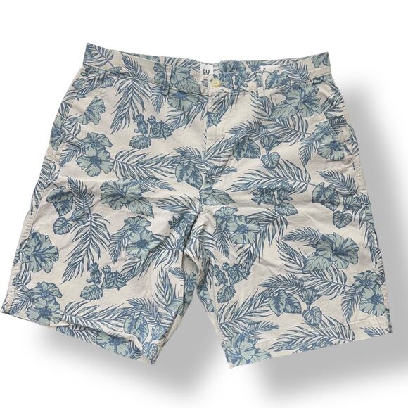 Other - Gap Mens Floral Shorts size 34 White Blue Flowers Flat Front Cotton Stretch